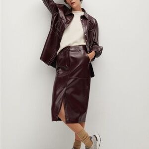 MANGO Burgundy Patent Faux Leather Pencil Skirt- Never Worn!